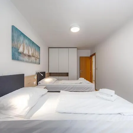 Apartment Royal Rose *