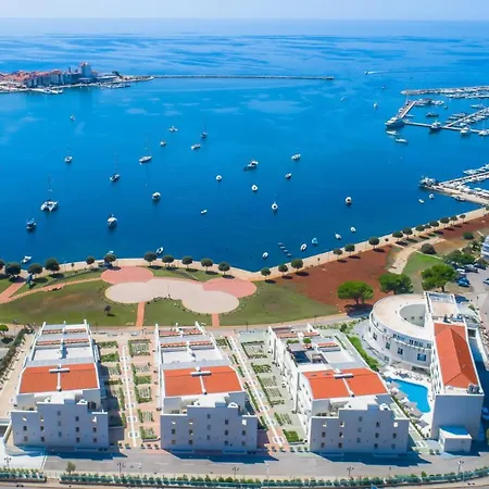 Royal Rose Umag